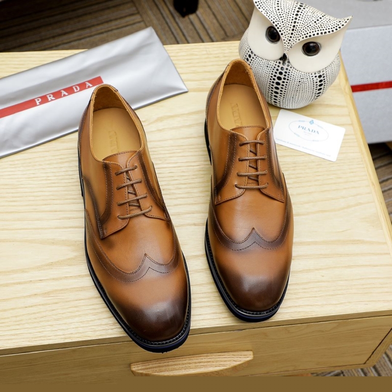 Pra*a leather shoes